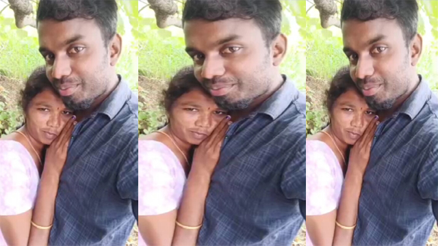 Tamil Aunty Outdoor – Threesome Having Fun Sex