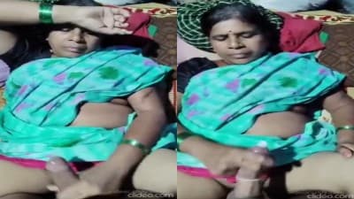 Old Aunty Jerking Young Dick Takes Hard Sex Videos