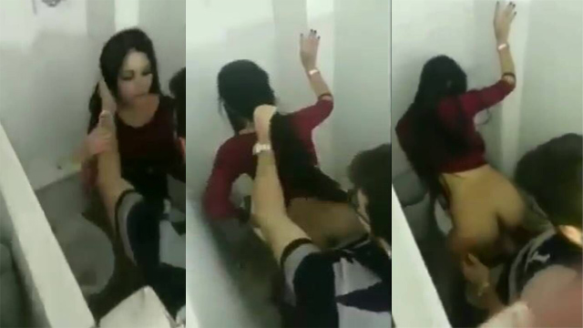 Sexy College Girl Sex By College Toilet Viral Mms